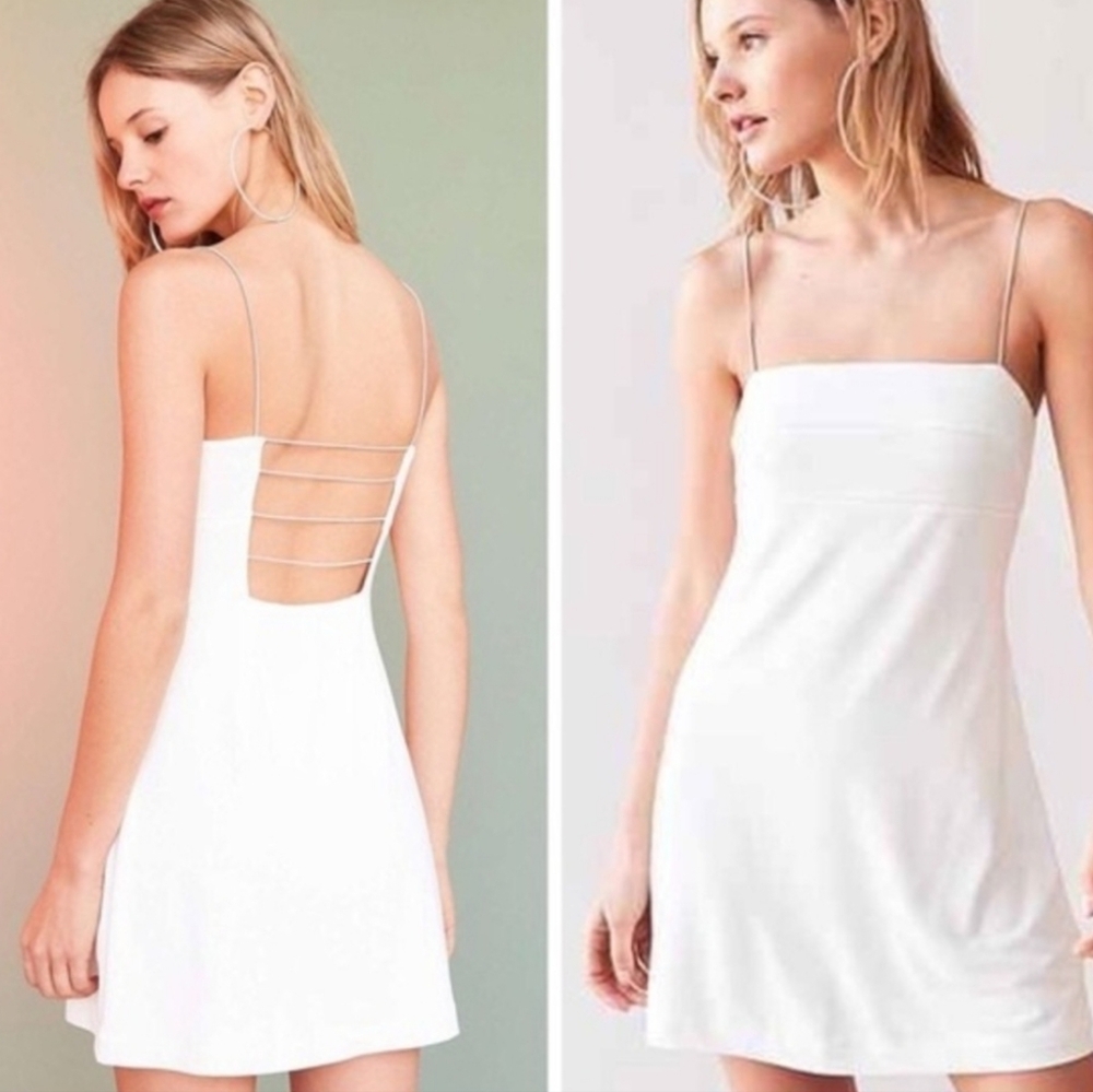 Urban Outfitters Women's White DressCute cream colored mini dress from Urban Out
